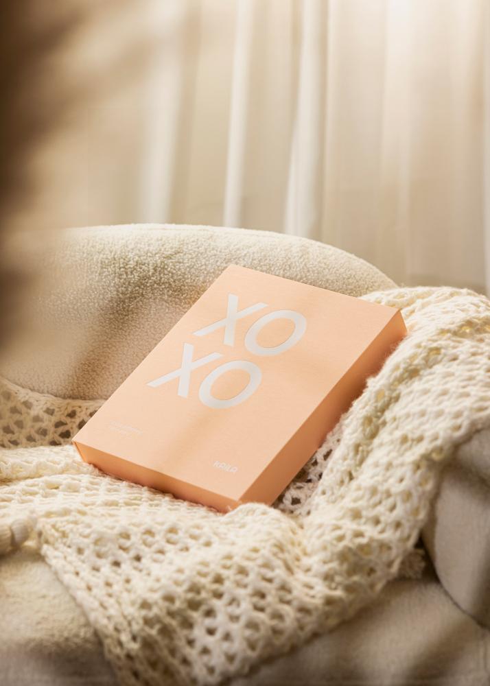KAILA XOXO Pink - Coffee Table Photo Album (60 Pages Noires / 30 Feuilles)