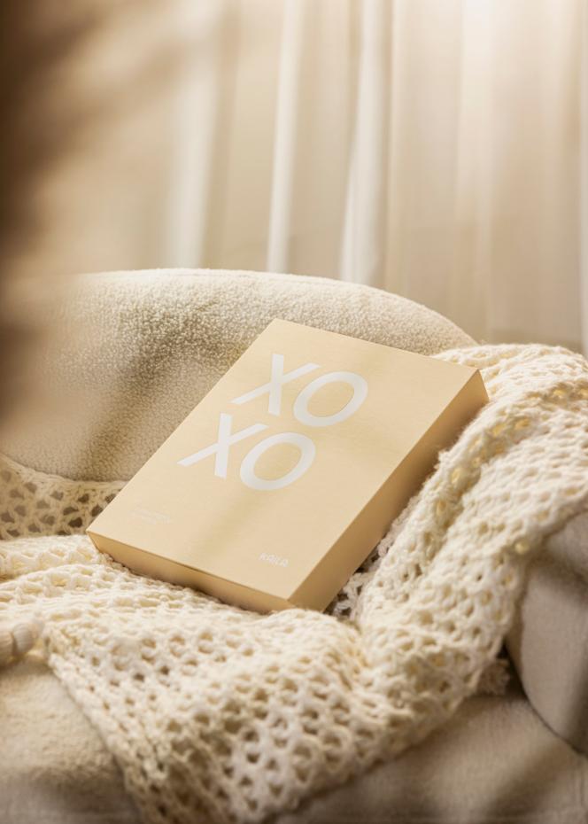 KAILA XOXO Nude - Coffee Table Photo Album (60 Pages Noires / 30 Feuilles)