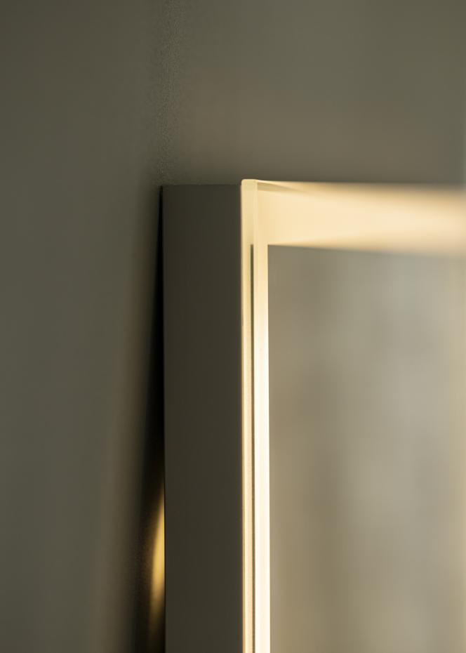 KAILA Miroir Corners III LED 76x107 cm