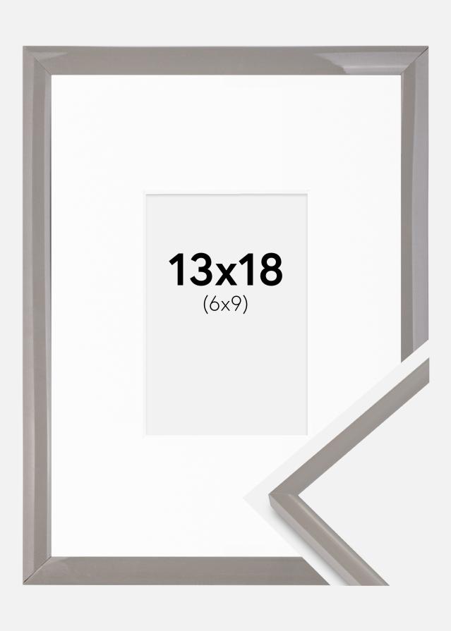 Cadre New Lifestyle gris terre 13x18 cm - Passe-partout Blanc 7x10 cm