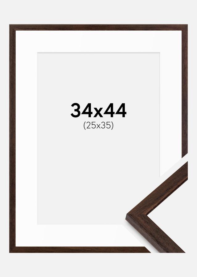 Cadre Edsbyn Noyer 34x44 cm - Passe-partout Blanc 26x36 cm