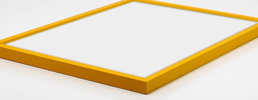 Cadre E-Line Jaune 70x100 cm - Passe-partout Blanc 60x90 cm