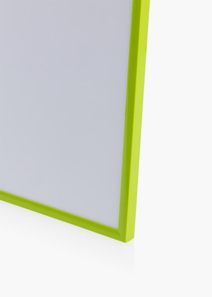 Cadre New Lifestyle May Green 50x70 cm - Passe-partout Blanc 33x56 cm