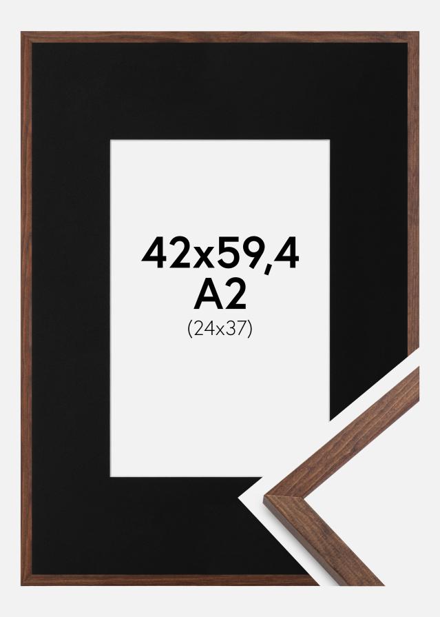 Cadre Galant Noyer 42x59,4 cm (A2) - Passe-partout Noir 25x38 cm