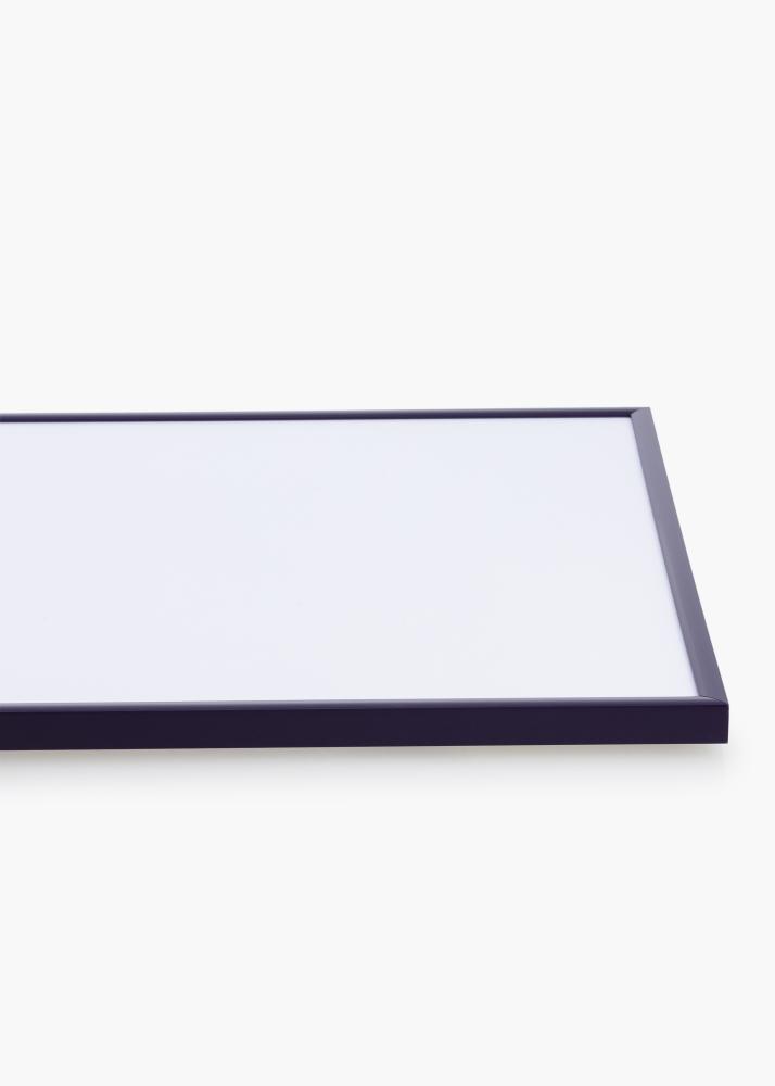 Cadre New Lifestyle Violet sombre 30x40 cm - Passe-partout Blanc 21x29,7 cm