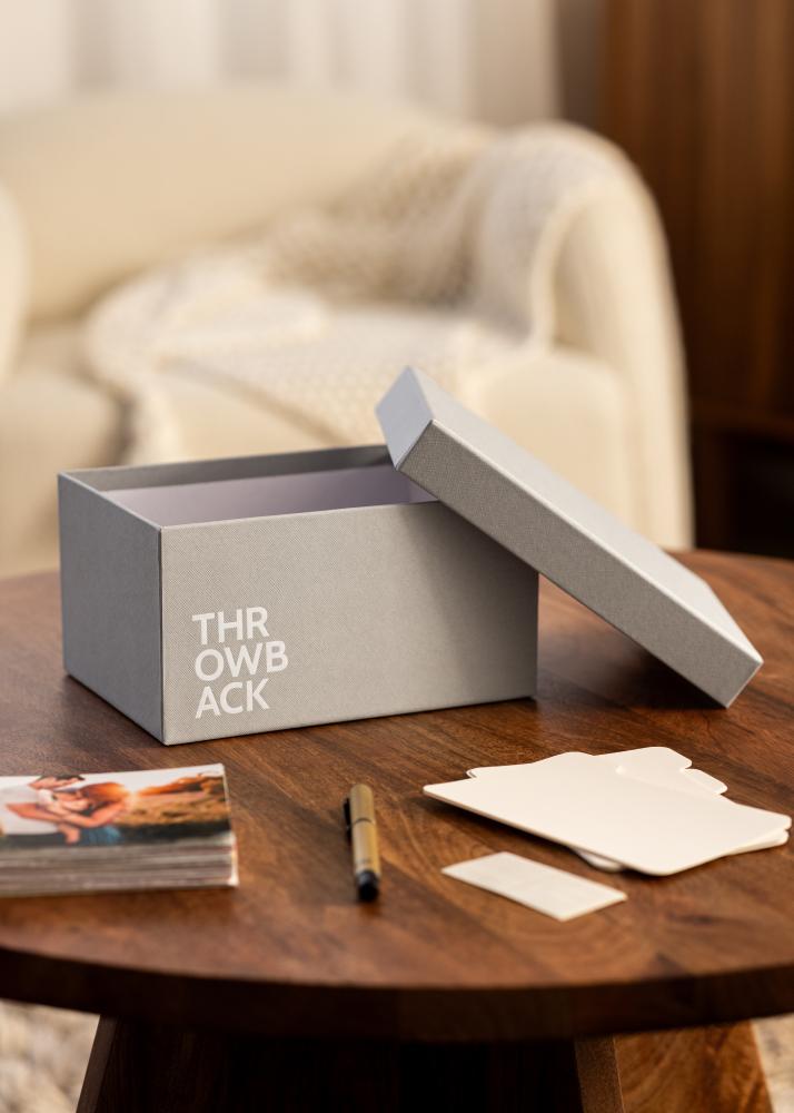 KAILA THROWBACK Boîte à Photos (700 images en 10x15 cm) - Gris