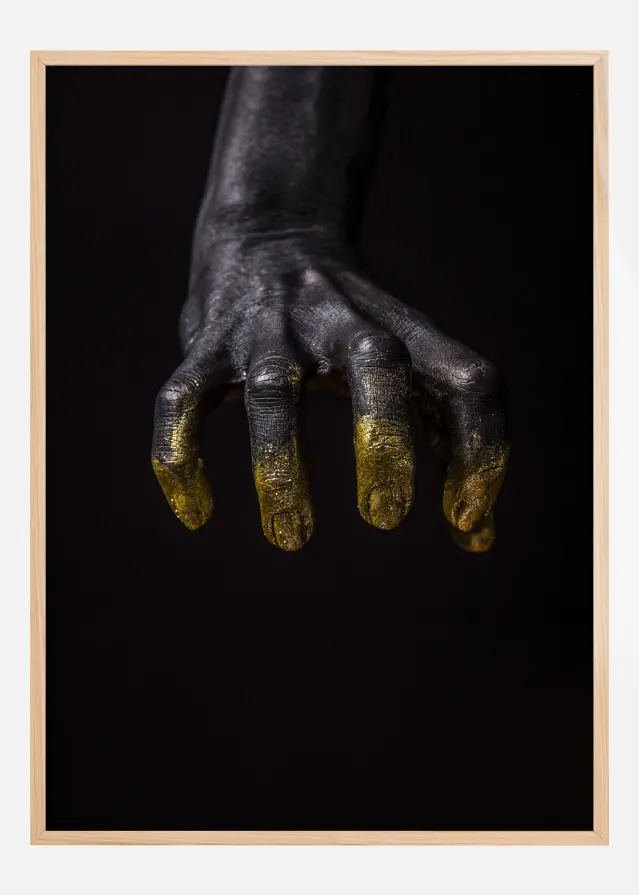 Golden Hands IV Poster