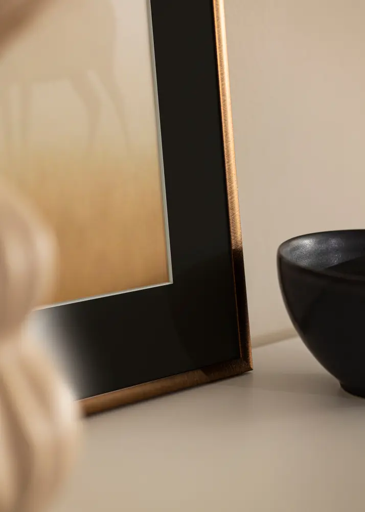 Cadre New Lifestyle Bronze 60x80 cm - Passe-partout Noir 50x70 cm