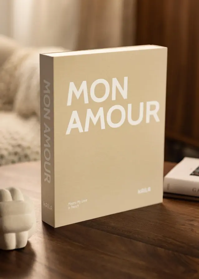 KAILA MON AMOUR - Coffee Table Photo Album (60 Pages Noires)